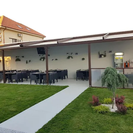 Turquoise Boutique Mamaia Nord Hotell 3*