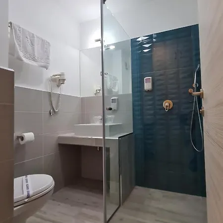 Turquoise Boutique Mamaia Nord Отель Нэводари