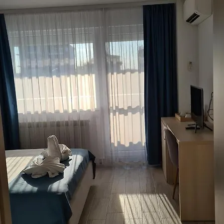 Turquoise Boutique Mamaia Nord 3*